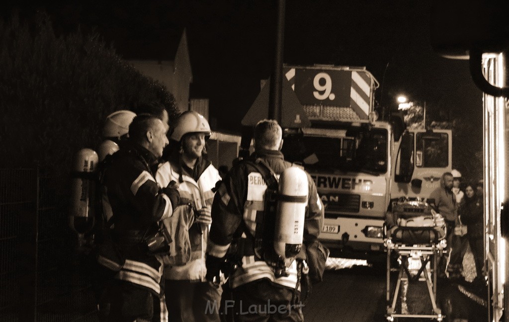 Feuer 2 Tiefgarage Koeln Hoehenhaus Ilfelder Weg P03.JPG